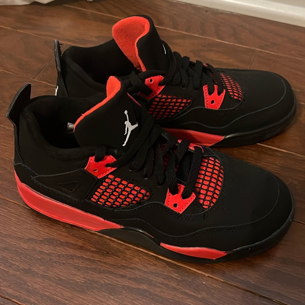 Air Jordan 4 retro